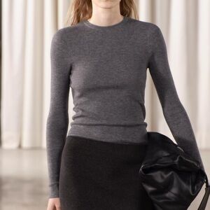 ZARA WOOL AND CASHMERE BLEND RIB SWEATER
MID-GRAY 2893/054 MEDIUM SHIRT TOP